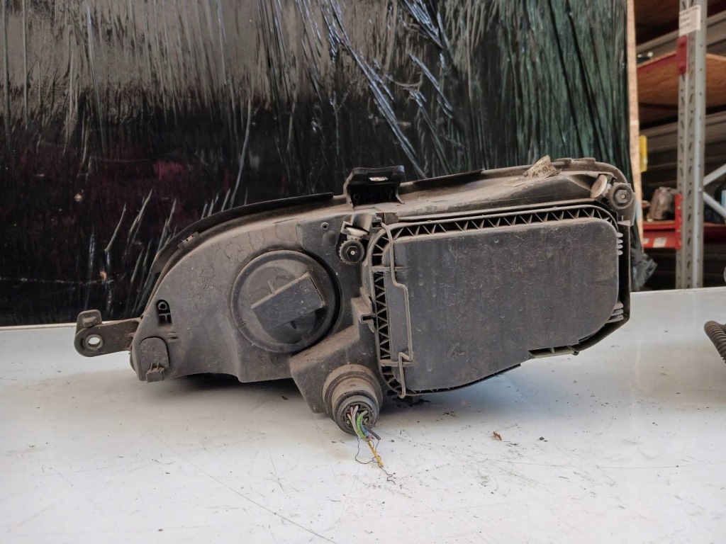 фото №3, Фара правий fiat multipla lift