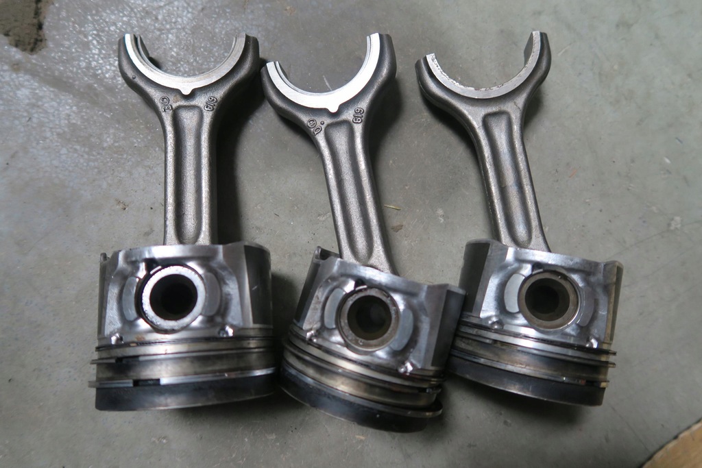 фото №1, Ford focus mk3 st 2.0 ecoboost поршень поршні оригінал !