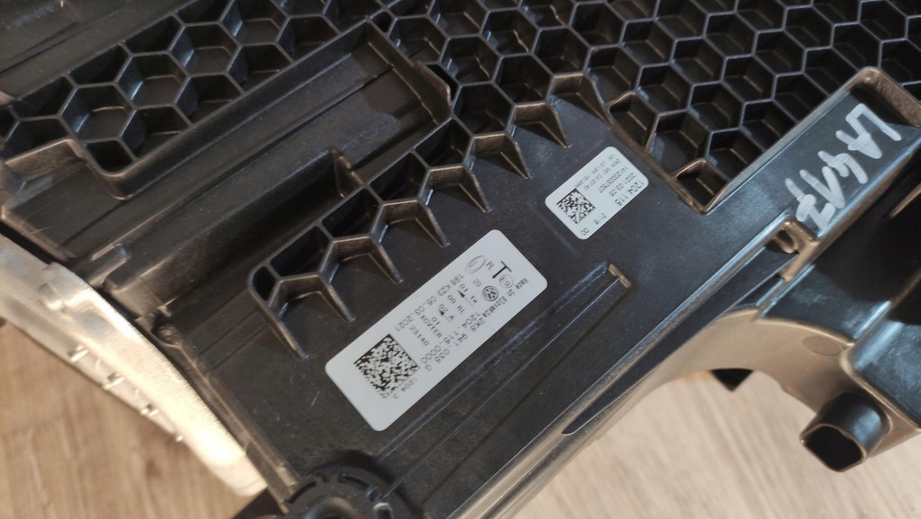 фото №12, Vw caddy iv лампа левая правая передняя перед led