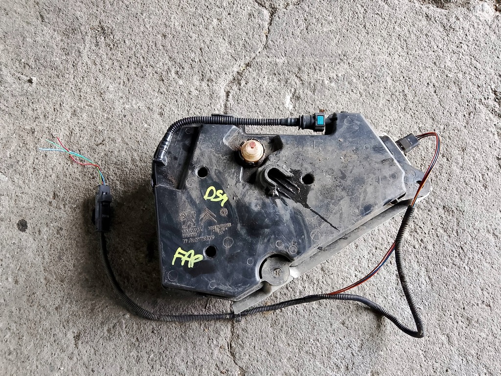 фото №1, Citroen ds4 2012 бак жидкость fap 9673949080