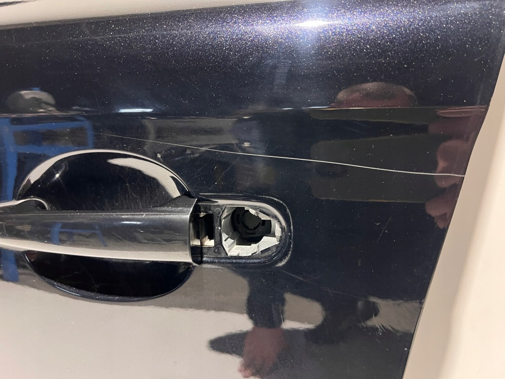 фото №4, Volvo xc60 дверь левый перед 452-46