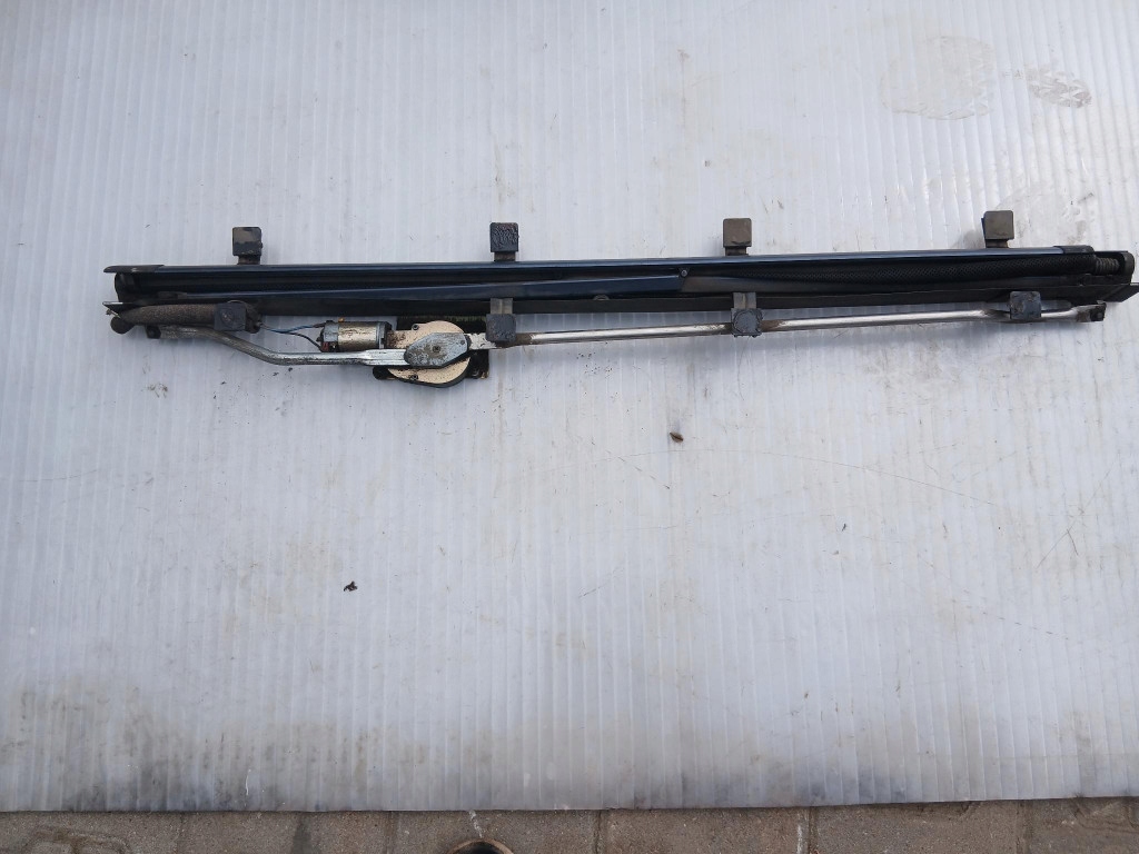 фото №6, Шторка задний стекло audi a6 c5 1.9tdi 98r sedan 4b5861325exu