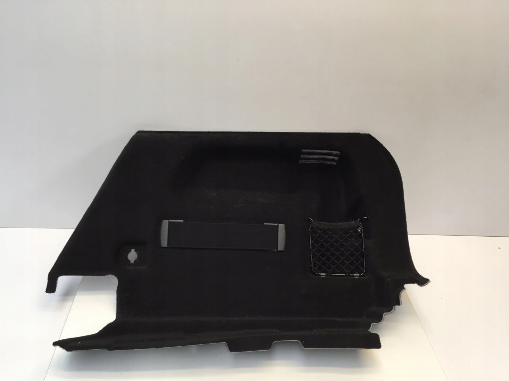 фото №1, Mercedes b w247 2021 обшивка багажника правий задня