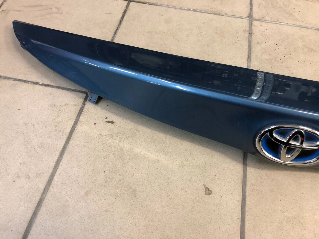 фото №11, Auris ii hb молдинг кришки багажника 76811-02e50