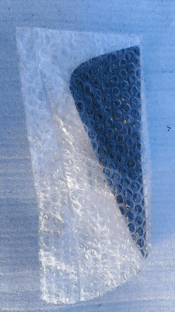 фото №1, Заглушка трикутник двері лівий задня dacia duster ii 990476871r