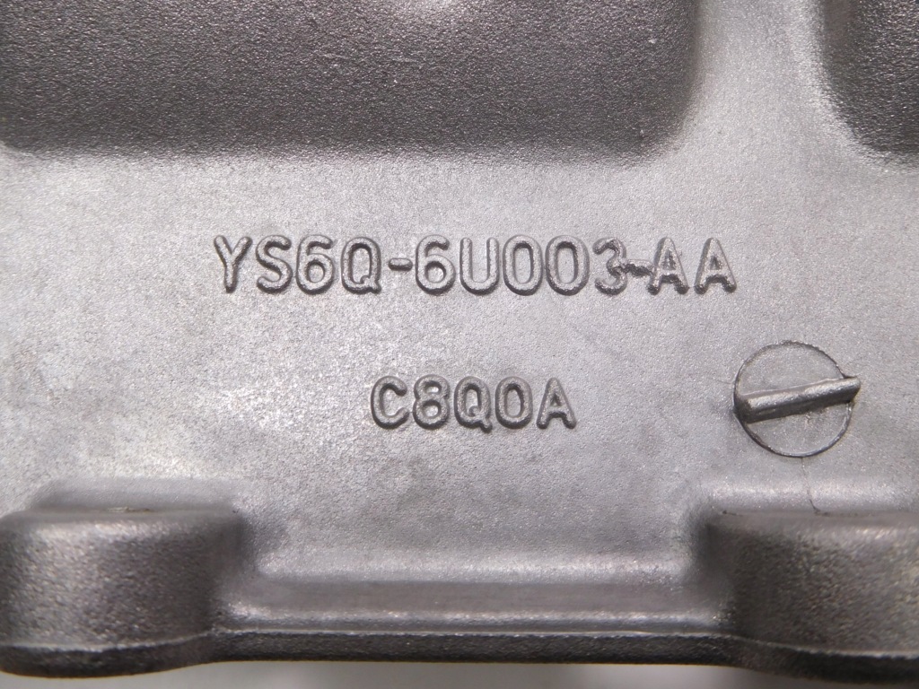 Піддон масляна ford focus 1998-2005 cak оригінальний номер 1131938 Зі Шроту