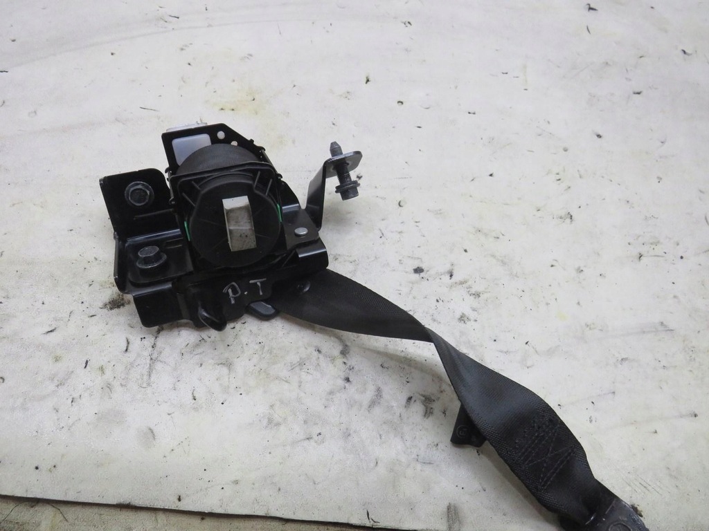 фото №1, Pas правий задня i40 lift 898203z000