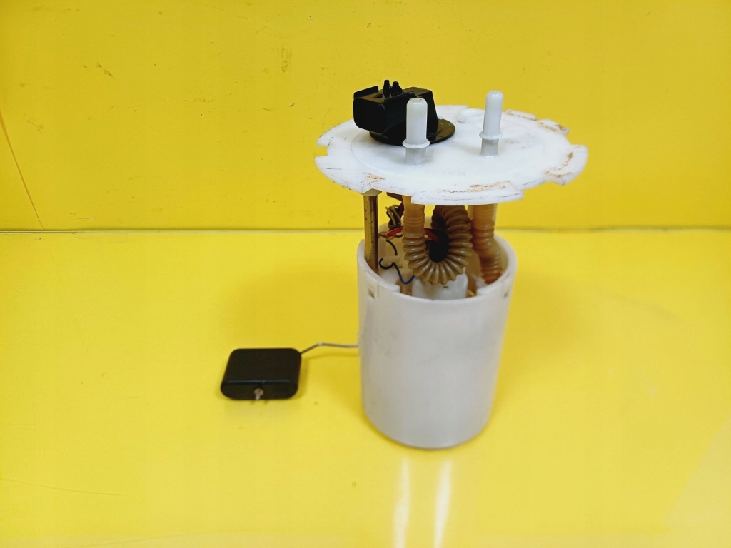 Купить Помпа насос топлива w бак chevrolet kalos 1.2b nr215