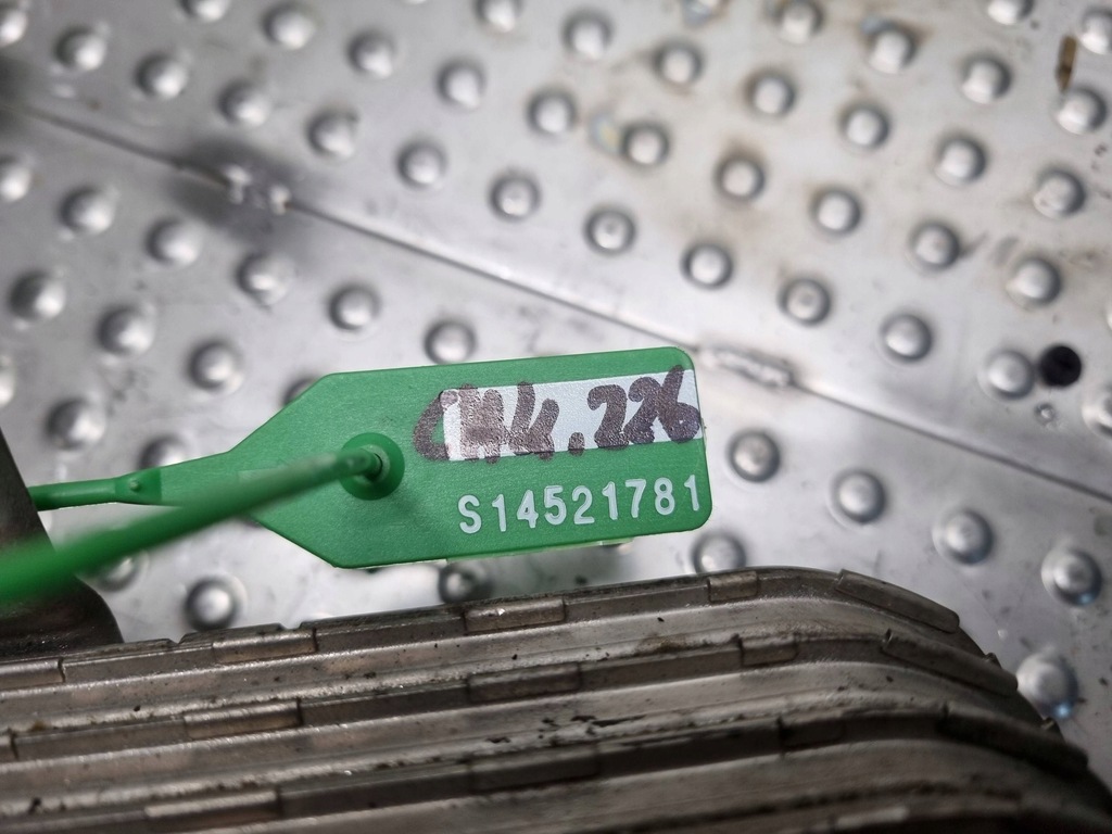 фото №9, Радиатор выхлопных газов egr 038131513ad golf v leon ii touran i octavia ii 1.9tdi