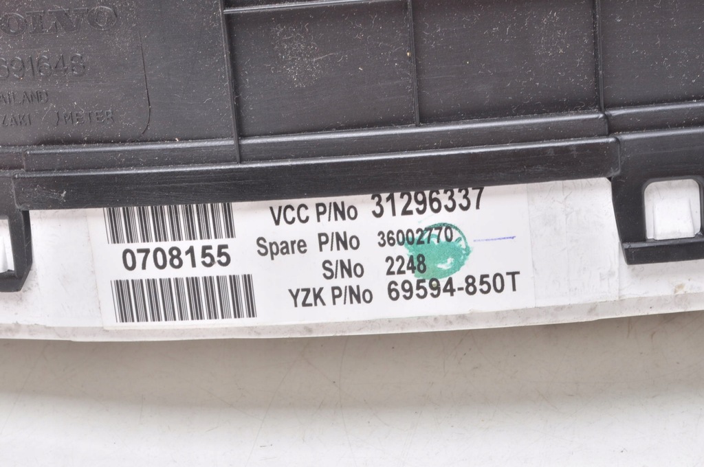 фото №6, Volvo xc90 i 2.4 d5 счетчик приборы 31296337 uk lift