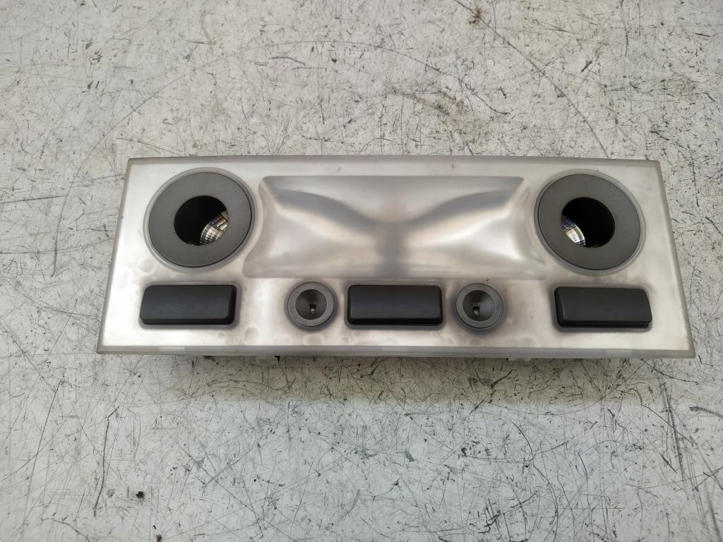 фото №1, Лампа освещение кабины bmw 7 e65 8379699