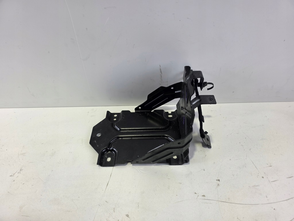 Купить Основание аккумулятор bmw x1 u11 9836612