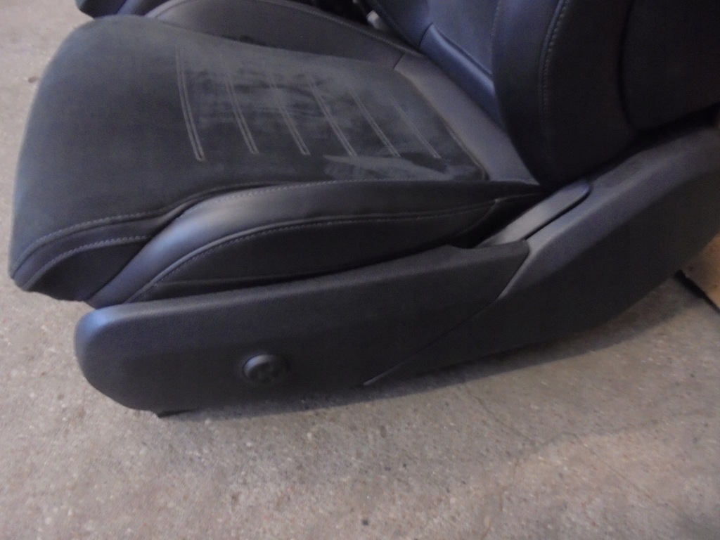 фото №5, Mercedes c klasa w206 kombi amg сиденья заднее сиденье обшивки комплект