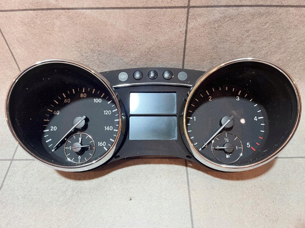 фото №2, Mercedes w251 3.0cdi 350cdi счетчик uk bdb состояние