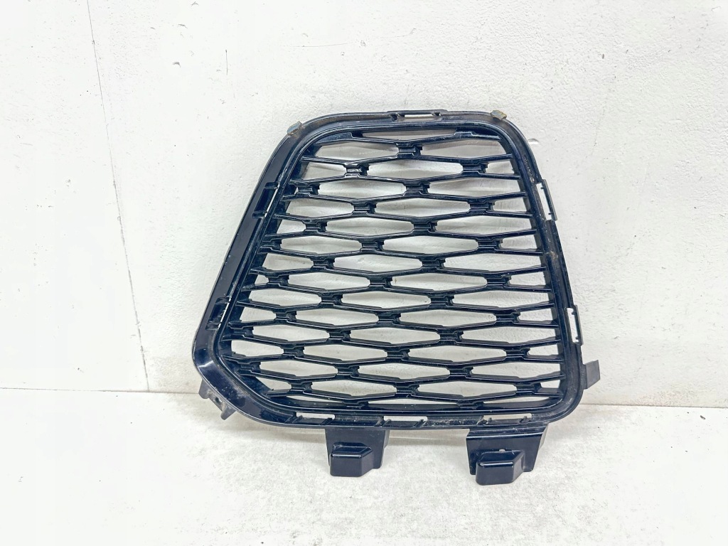 Купить Решётка правая решётка  w бампер перед land range rover sport svr l494