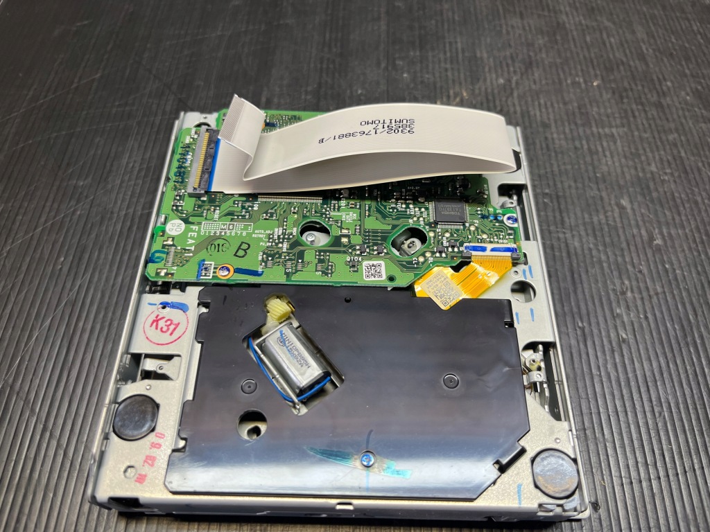 фото №1, Audi a5 привід mmi 327002-0480b700