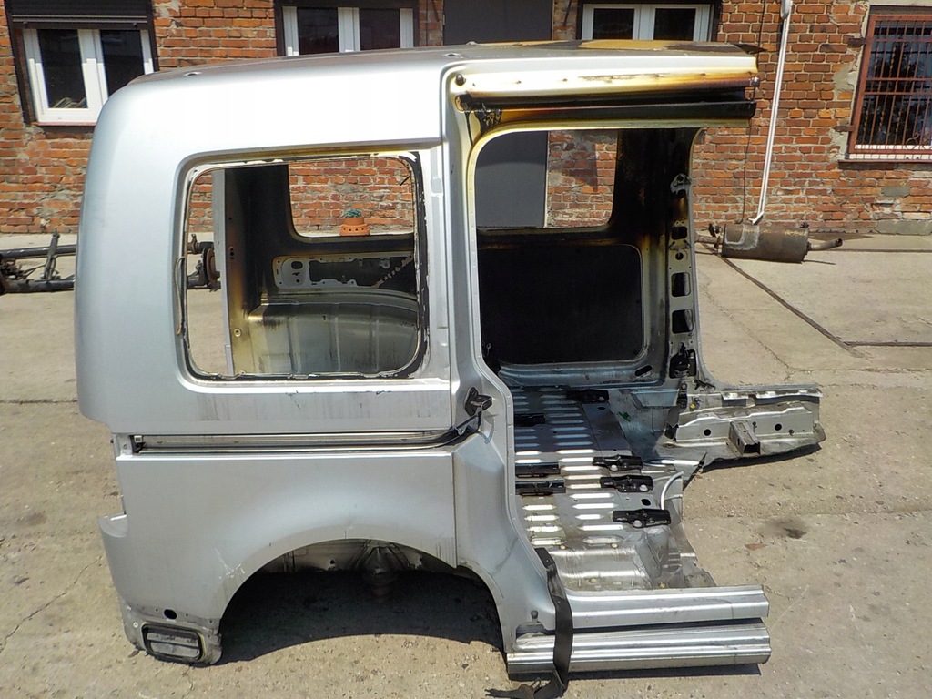 фото №1, Vw caddy iv 15-20 bok чверть задня права