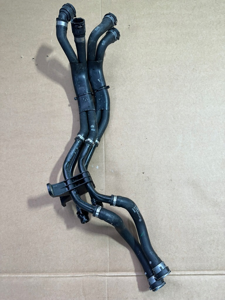 Шланг рідина охолоджуючий, трубка води mercedes eqa w243, h243 в Україні