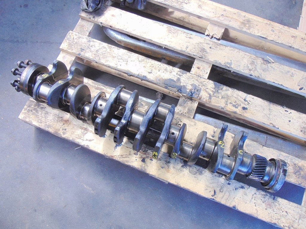 Volvo fl6 220 03r wał коленчатый + вкладыши главные Недорого