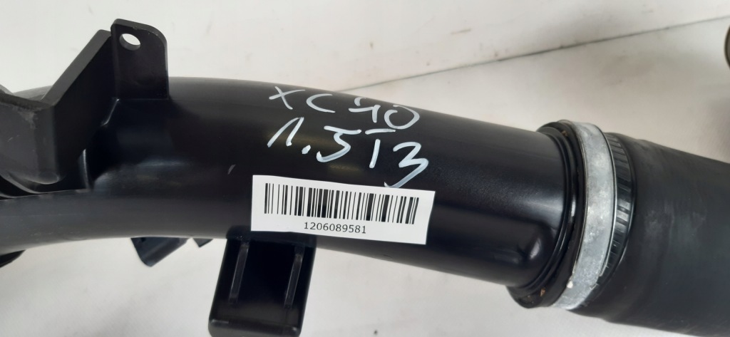 Volvo xc40 1.5 t3 шланг интеркулер 32224398, 32222151, 32208396 Киев