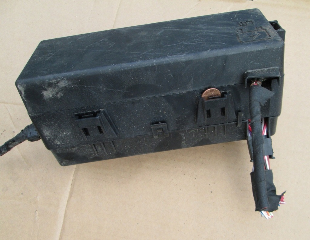 фото №8, Dodge charger коробка запобіжників p68083735ab задня з багажника
