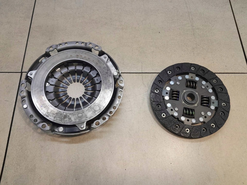 фото №1, Диск прижим сцепления corsa c 1.2 16v 319011010