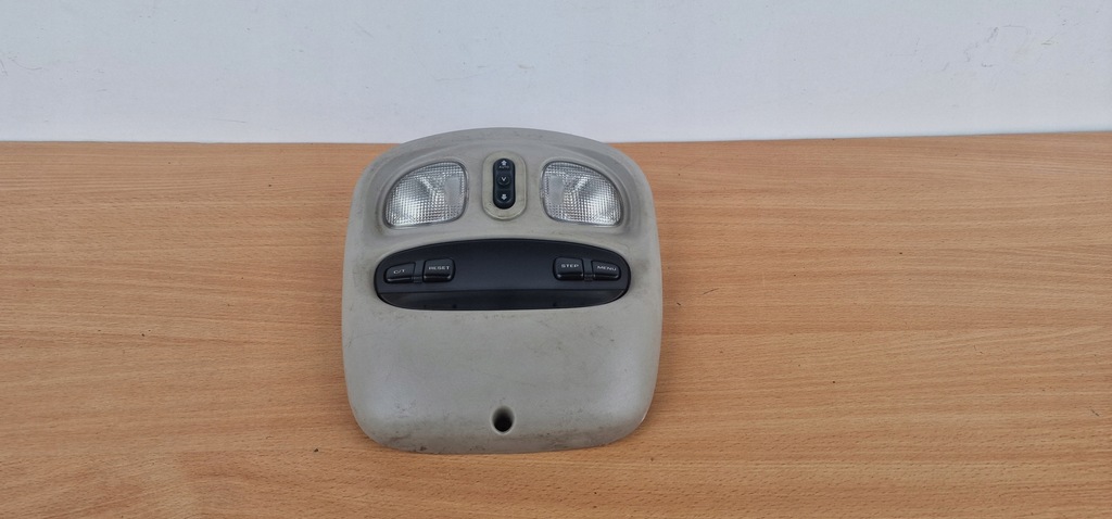 фото №1, Jeep grand cherokee лампа потолочный освещение