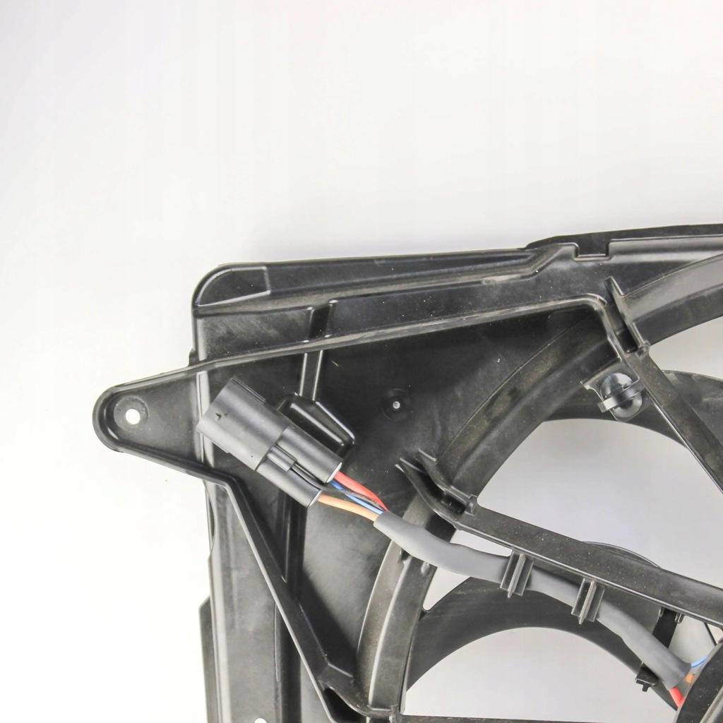 фото №6, Ford kuga ii 2020 защита вентилятора радиатора