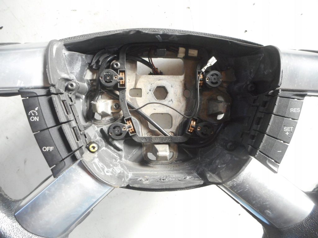 фото №7, Ford focus mk2 06r воздуховод кожа кожаный