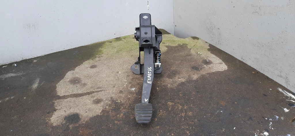 фото №1, Педаль зчеплення renault express ii 465038135r