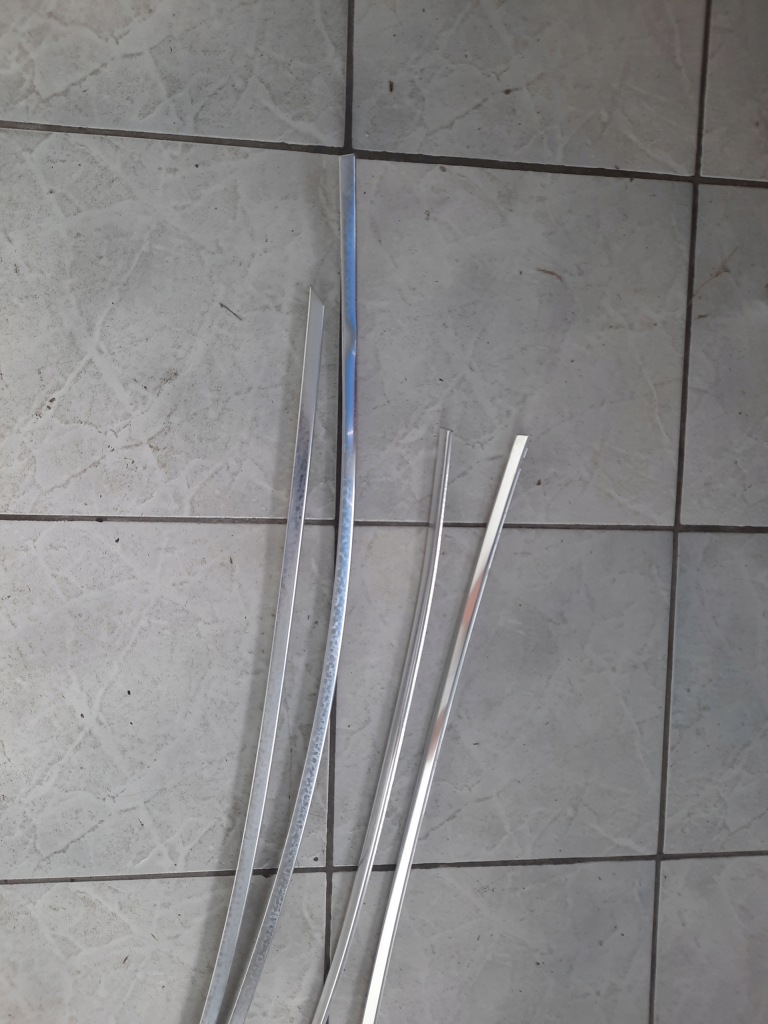 фото №4, Накладки верхній двері volvo v40 перед задня