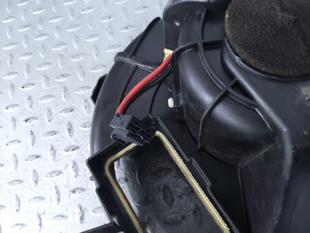 фото №7, Повітродувка обдув bmw 5 gt f07 64119242607