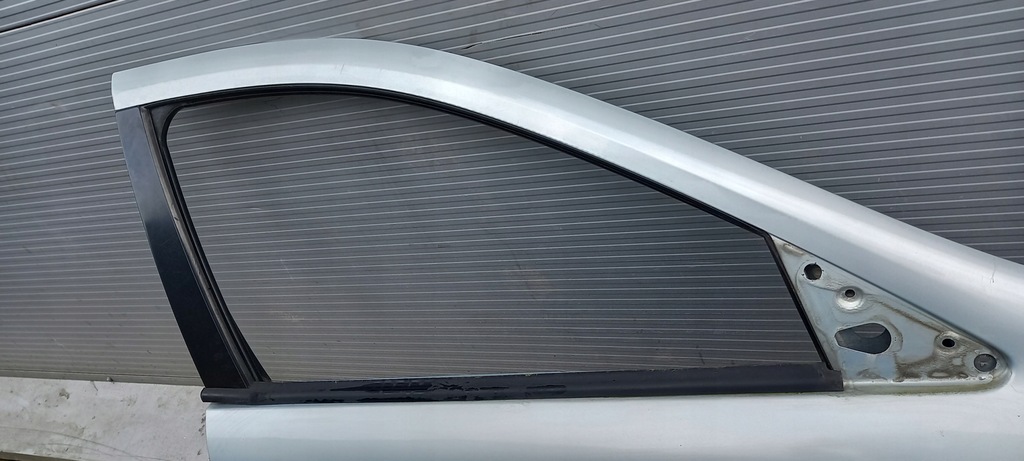 фото №4, Двері праве перед renault laguna 01r