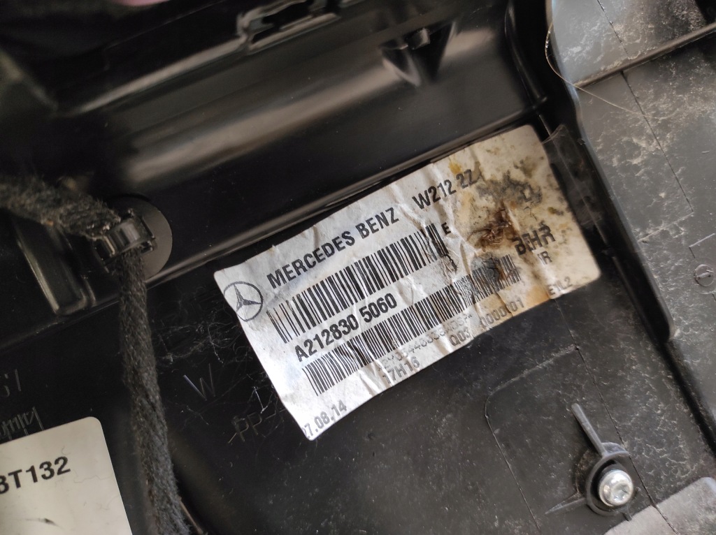 фото №7, Mercedes e coupe w207 lift 13- обігрівач a2128305060