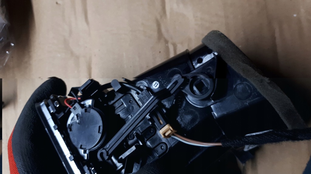 фото №10, S4 b8 lift решётка обдув правая перед 8t1820902g