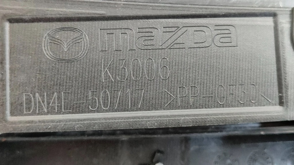 фото №16, Mazda mx-30 mx30 2021-2024 верхний часть решётка носик решётка радиатора козырёк