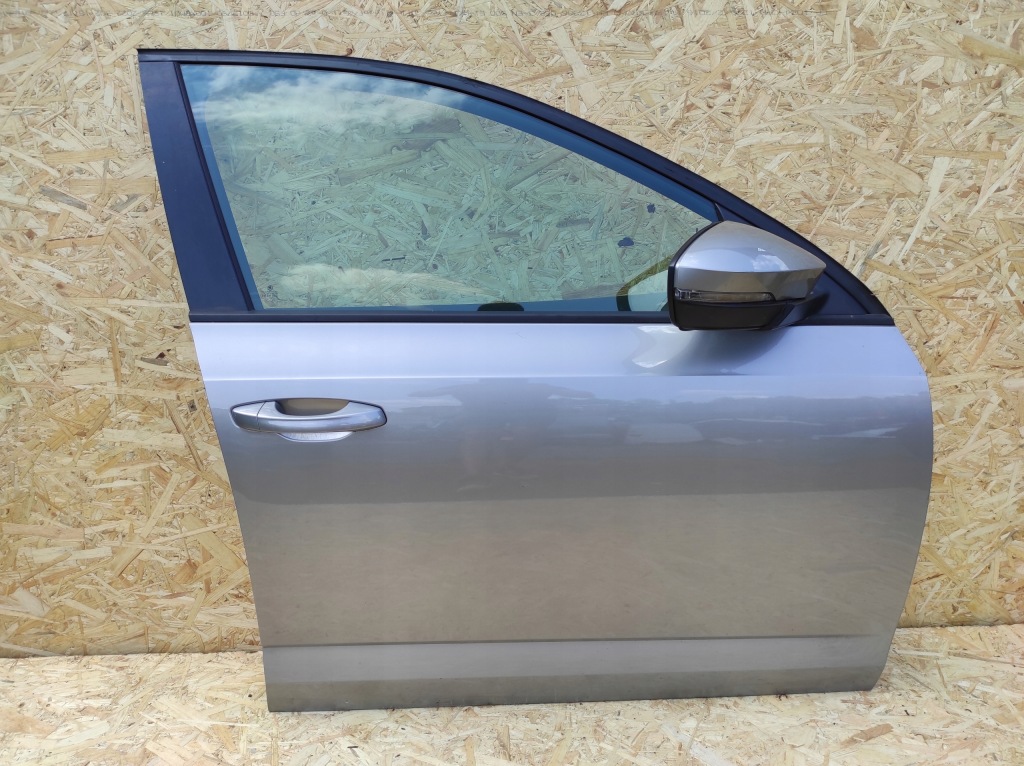 фото №1, Двері праве передні skoda octavia iii lift