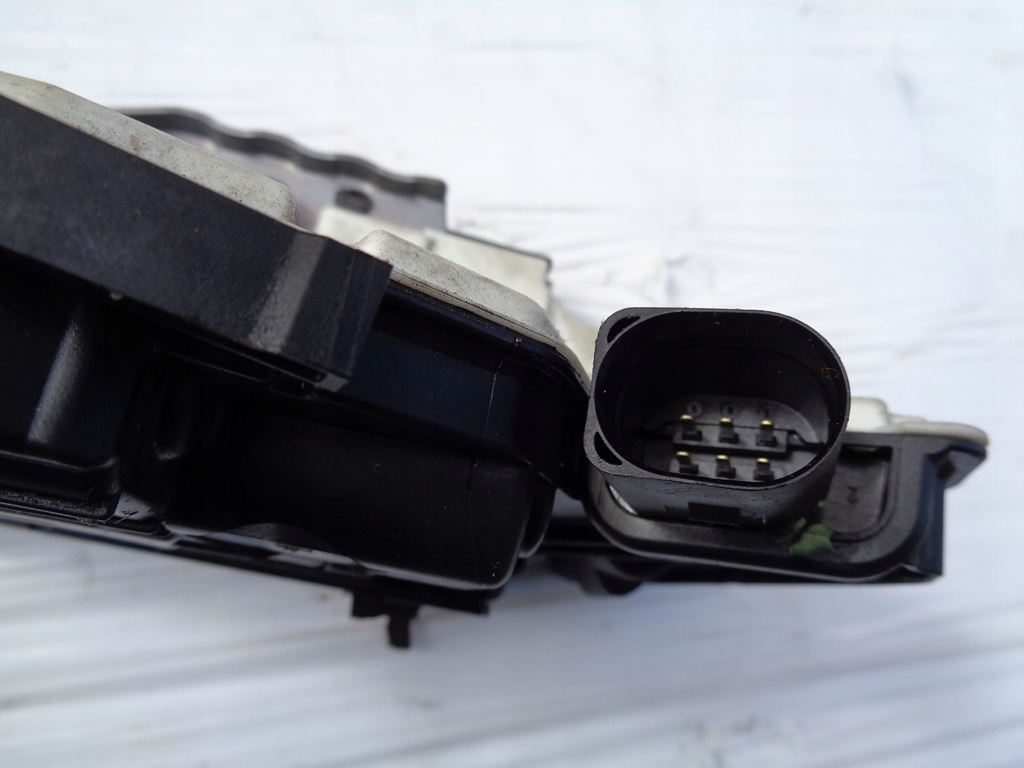 фото №8, Замок двері задні задня правий лівий vw passat cc b7