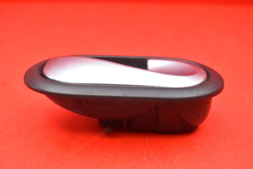 фото №3, Ручка внутрішня права перед 310580 renault kangoo 2 ii 07-13