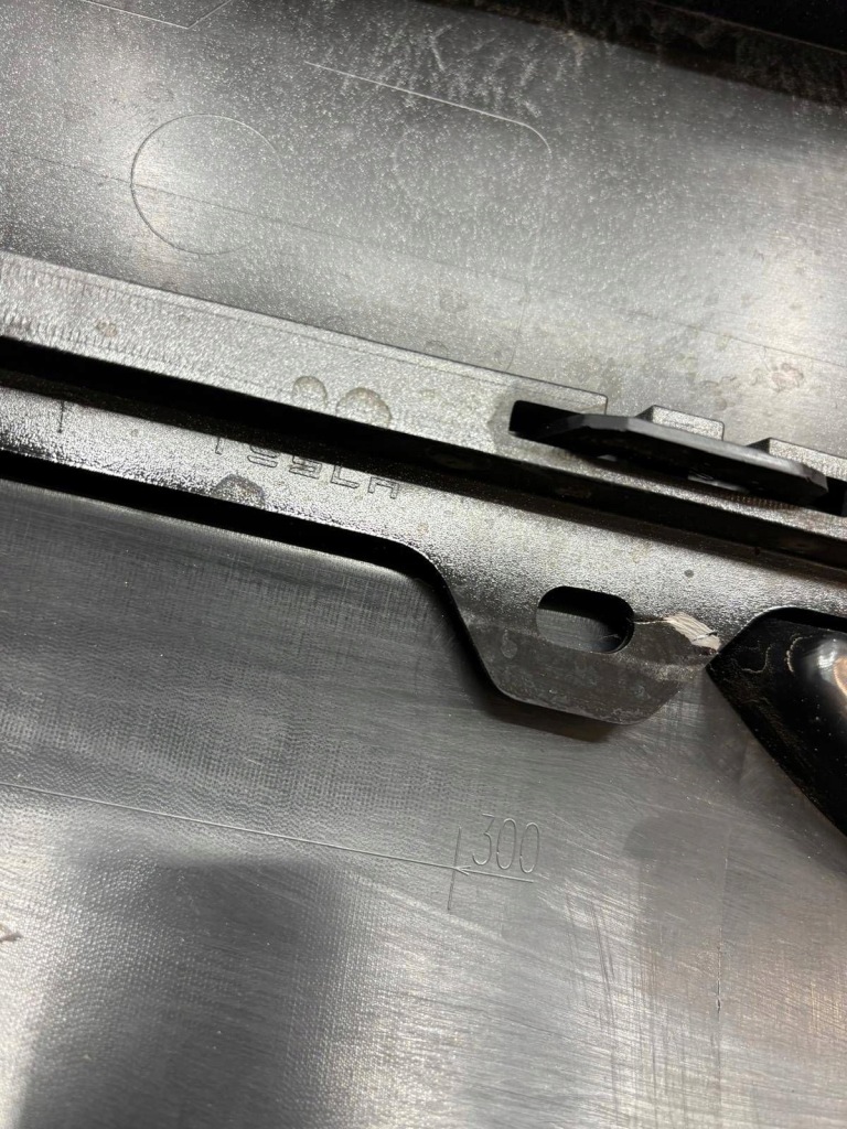 фото №12, Tesla y бампер задня задній 1494005-00-d