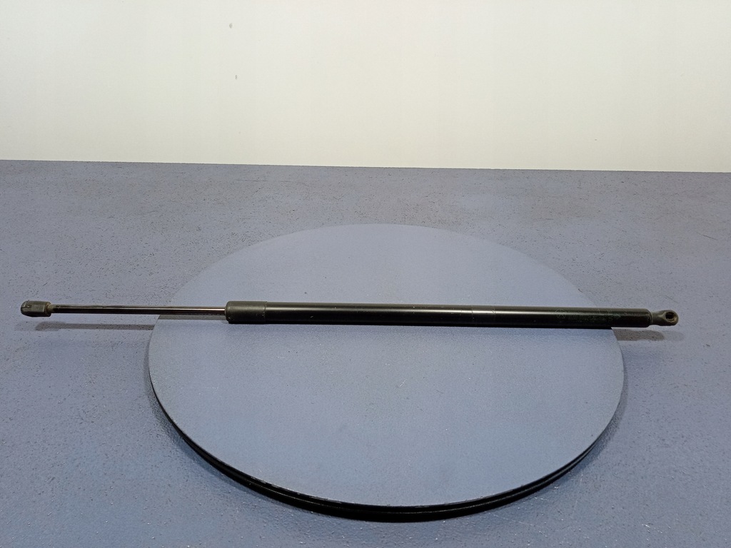 фото №1, Chrysler pacifica ii 16- амортизатор крышки задняя задний 68230342ad