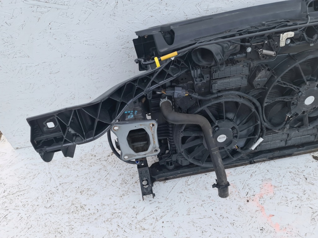 Kuga mk2 рестайлинг  ремень передний перед 1.5b ud pd 1d 5d в Украине