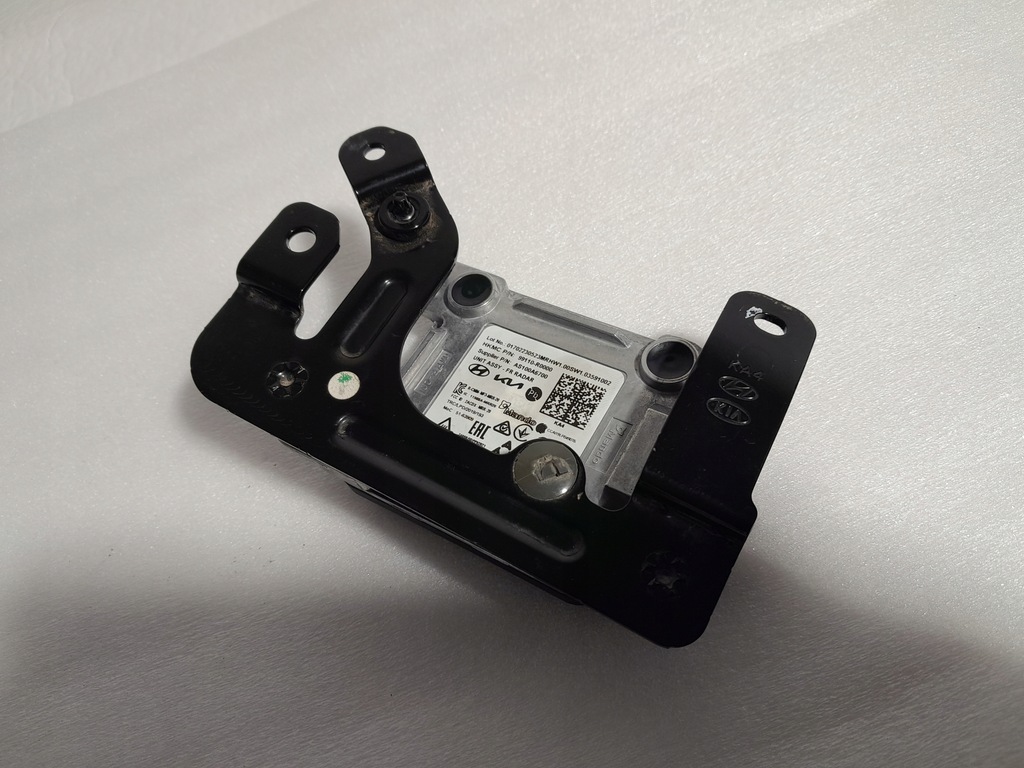 фото №2, Kia carnival 21r-22r передний радар датчик расстояния 99110-r0000