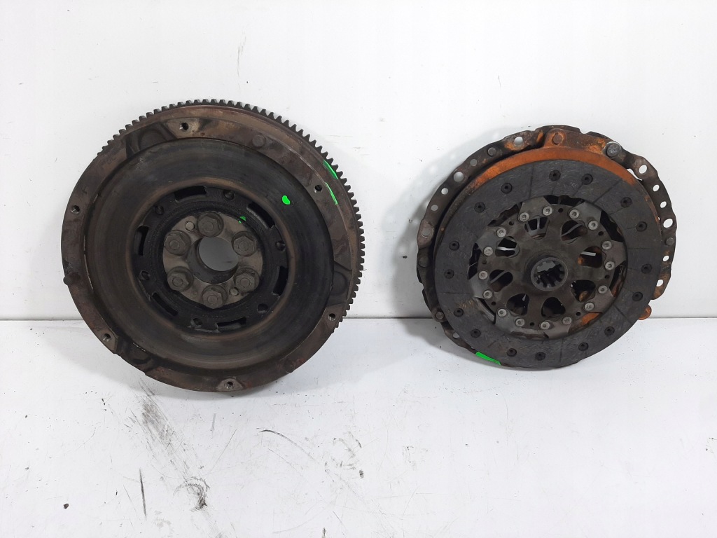 фото №1, Bmw e46 316ti compact 02r зчеплення колесо двомасовий маховик 7506737 комплект