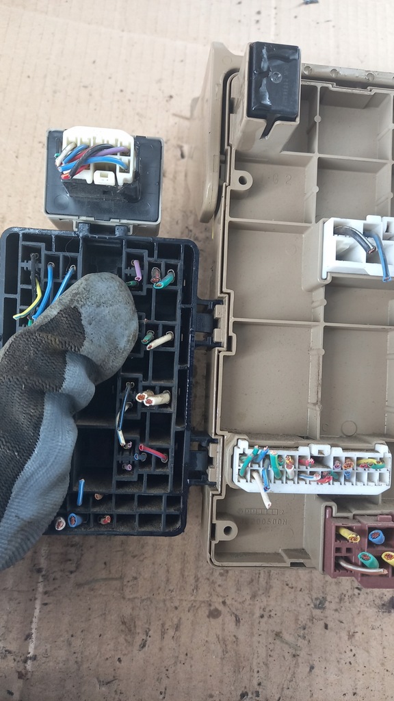 фото №6, Коробка bezp. subaru legacy iv 03-09r 2.0d