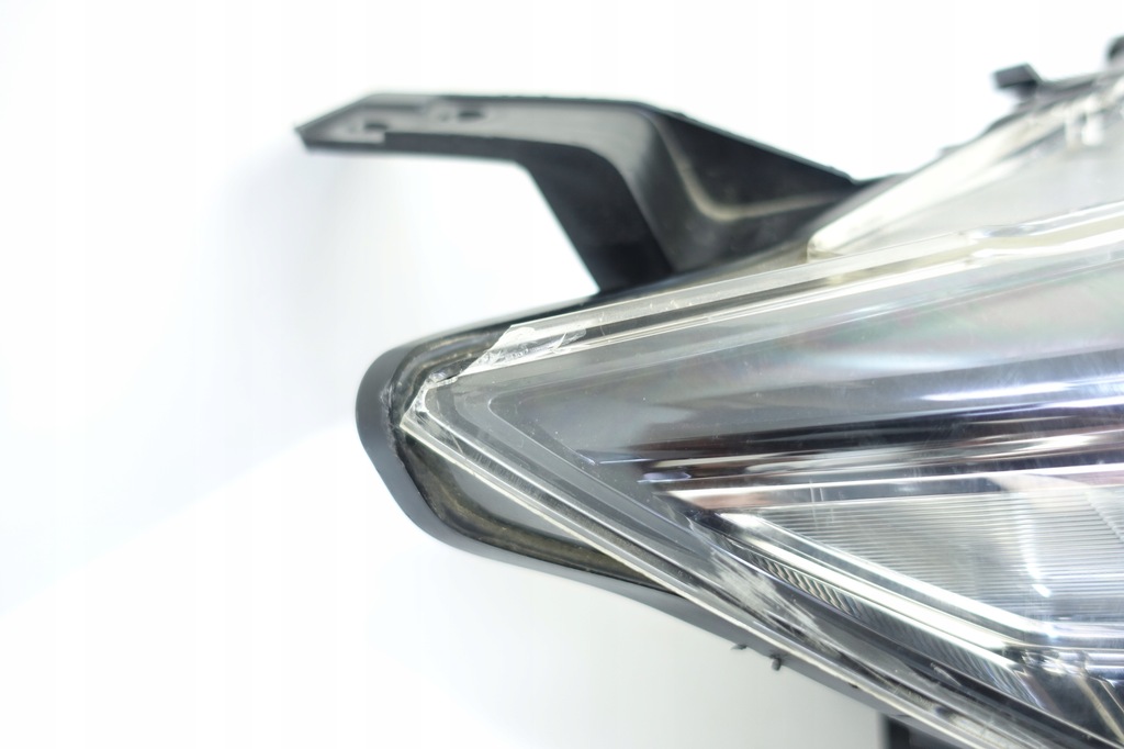 фото №15, Mazda cx3 cx30 d10e-51030 лампа права перед