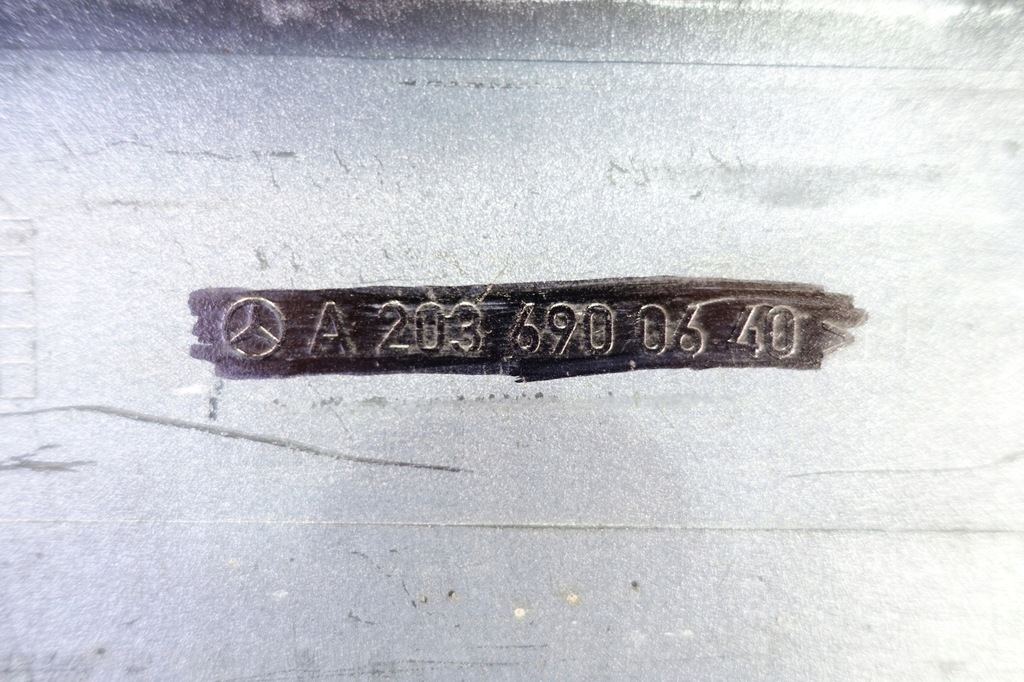 фото №10, Молдинг накладка порог правая mercedes 203 c coupe