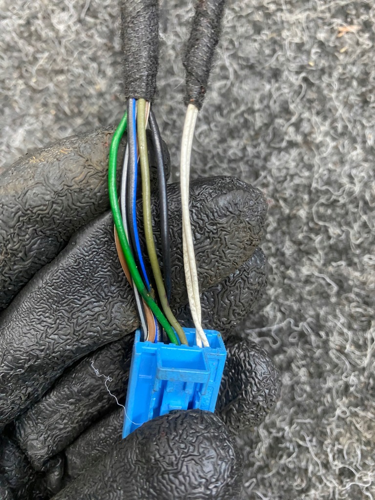 фото №5, Volvo s40 ii v50 зеркало левая 8 pin lakier-019-26