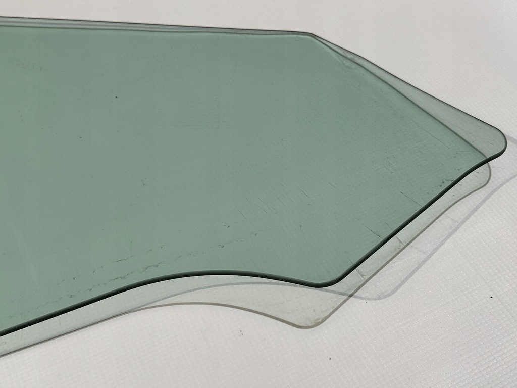 фото №6, Стекло боковая перед передняя дверь водителя левая maserati granturismo 2008+