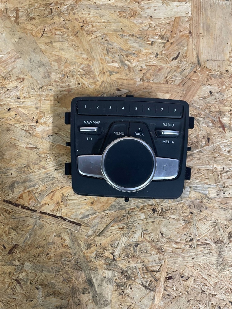 фото №1, Audi a4 s4 b9 панель радіо 8w0919614p